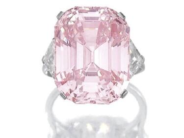Уникален розов диамант на търг с начална цена от 27 млн. долара 
