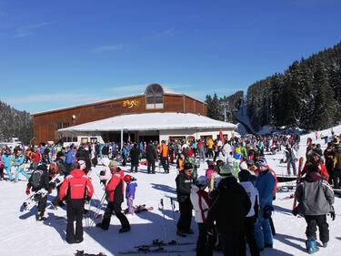 Държавата ще помогне на Банско да приеме Световната купа по ски