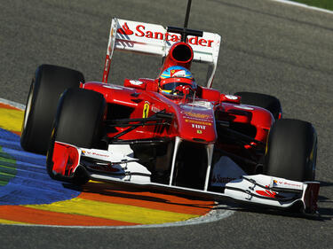 Ферари ще представи болида си през февруари 2012