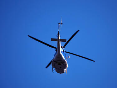 ЕВН мобилизира и хеликоптер за борба със снега в Родопите