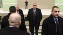 Борисов търси виновни - от гл. секретар до началника на районното