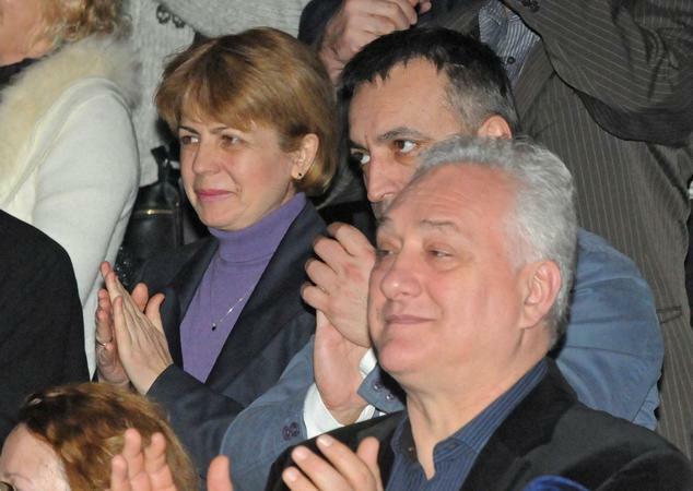 Йорданка Фандъкова, Роберт Янакиев и Томас Лафчис в публиката