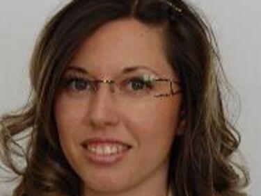 Има ли диплома Калина Илиева?
