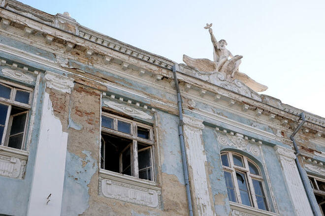 Акция в подкрепа на изоставени културни паметници
