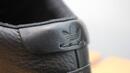 Adidas дава по-скромни от очакваното прогнози за печалбата през 2012 г.