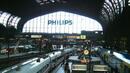 Три пъти повече печалбата за Philips през 2010 година