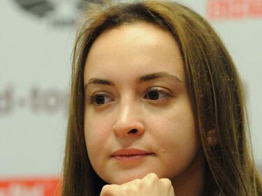 Стефанова загуби от Косинцева на европейското по шахмат 
