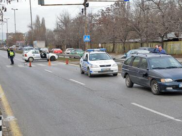 Блъснато момиче в София е с опасност за живота