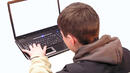 Часове по онлайн безопасност в училище, предлага ЕК