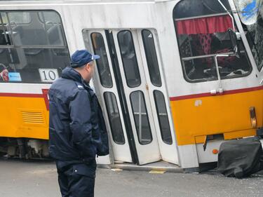 Ще спре ли законът гонките и войната по пътищата?