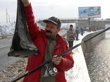 Откриват риболовния сезон у нас