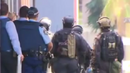 Джихадист взе заложници в кафене в Сидни (ВИДЕО)