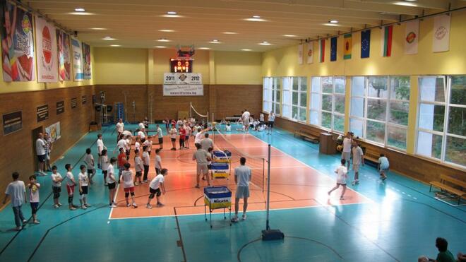 Уникален волейболен камп събра изявени специалисти и начинаещи в Добрич