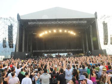 Спечели билет за Elevation 2012!