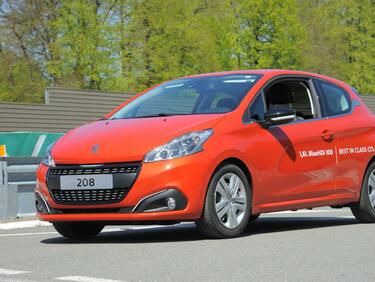 Peugeot с нов рекорд за нисък разход