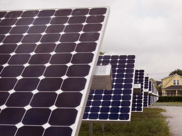 Спира производството на соларни панели в Силистра