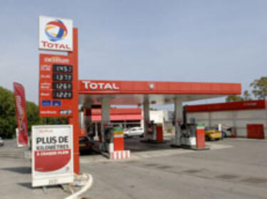 Скъпият петрол увеличава печалбата и на Total