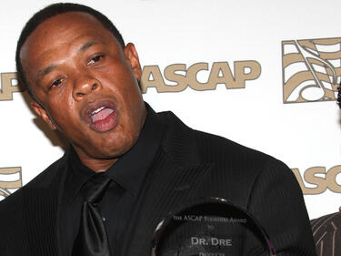Dr. Dre ще пее с Еминем на наградите "Грами"