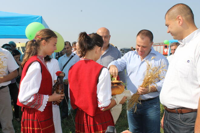 Земеделският министър откри жътвата