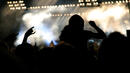 Трима наръгани по време на концерт на Swedish House Mafia