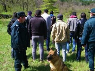 Би Би Си: Доклад обвинява българската полиция в тормоз и гавра с бежанците