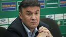 Боби Михайлов няма да подава оставка