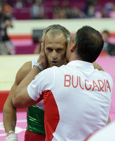 Невероятен Йордан Йовчев се класира за финала на халки