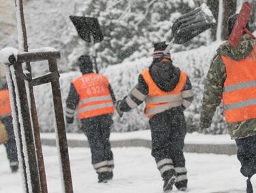 Столична община: Обстановката в София е усложнена, няма достъп до Витоша