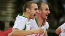 България отвя Италия с 3:0 и спечели група А