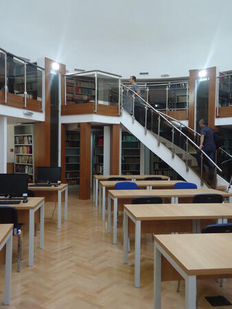 Софийският университет обнови библиотека "Филологии"