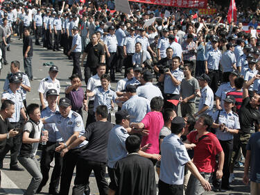 В Китай протестираха против японски териториални претенции
