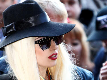 Лейди Гага ще публикува дневниците си?
