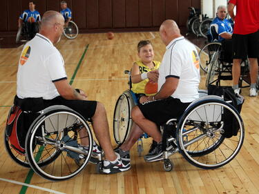 "Спортпалас" прие баскетболен камп за хора в инвалидни колички