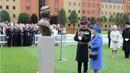 Кралица Елизабет II откри свой паметник
