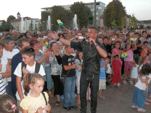 Павликени с новооткрит площад
