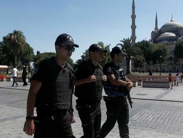 Турция узакони с декрет: До 30 дни арест за заподозрените в метежа