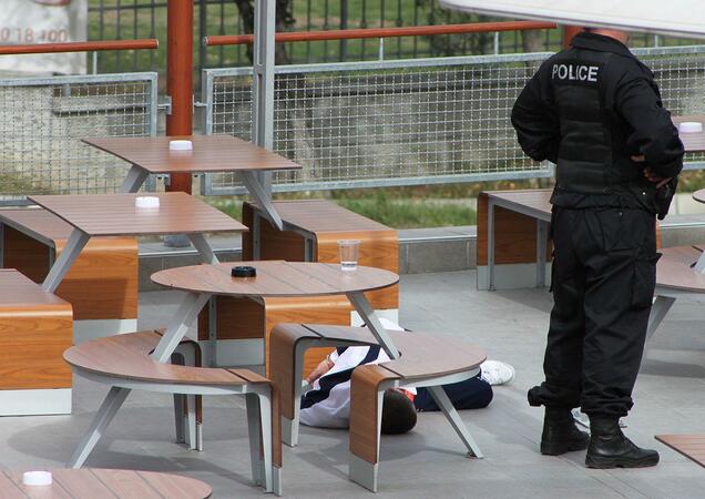 При спецакция на ГДБОП във Велико Търново бяха заловени трима търговци и микробус с цигари без бандерол