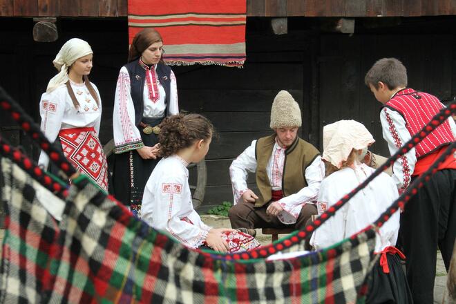 Боженци възродиха стар обичай 