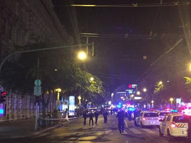 Двама ранени при мощна експлозия в магазин в центъра на Будапеща