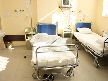 Погват болницата в Пазарджик заради смърт при спиране на тока