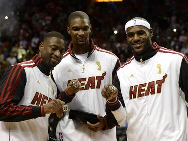 Шампионски пръстени и победа за "горещите" на старта на сезона в НБА
