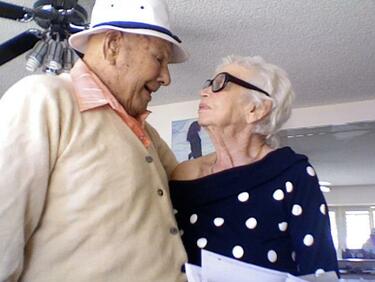 Любовта, извираща от една 94-годишна жена

