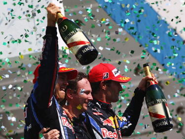 Триумф на Ред Бул в Гран При на Бразилия