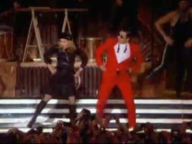 Мадона танцува Gangnam style с Psy