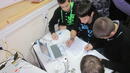 <p>Учениците от столичната професионална гимназия "Джон Атанасов" показаха нагледно как се работи с новата апаратура</p>
