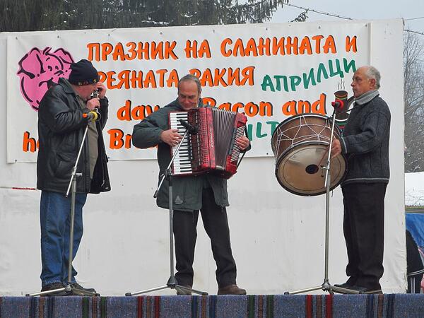 Априлци определено спечели нови почитатели 