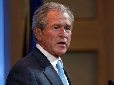 Джордж Буш скърби за починалия си териер
