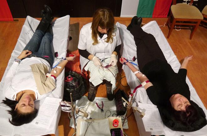 Варненски общинари дариха кръв 