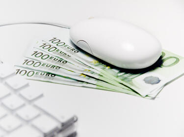 Е-подписът дава удобство и сигурност при онлайн разплащанията