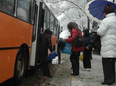 Автобус с електрически двигател ще вози гражданите в Шумен